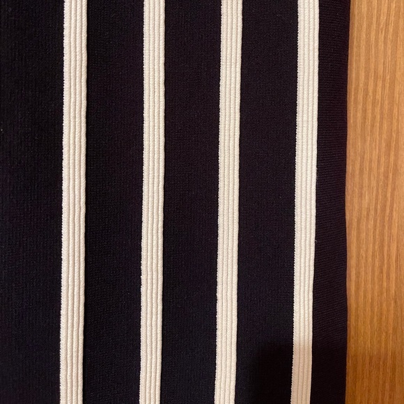 Ann Taylor Navy Blue & White Stipe Pencil Skirt - Picture 4 of 4